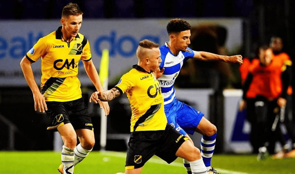 更是新老交 更是新老交